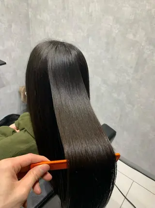 セミロング 中川/縮毛矯正/ 高羽　克明のヘアスタイル