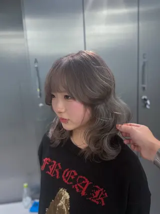 ミディアム カラー ハイトーン/デザイン カラー／悠斗のヘアスタイル