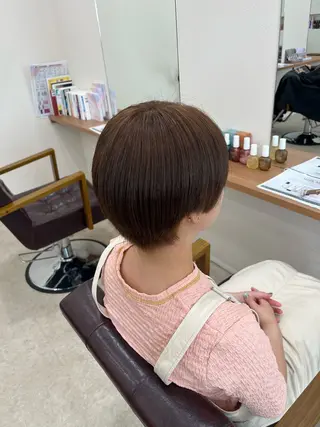 ショート カラー mei/艶髪/透明感 カラー/ヘアセットのヘアスタイル