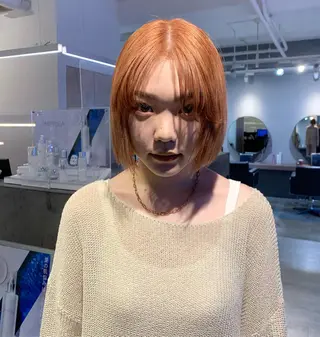 ショート カラー 美髪・シールエクステ ホソタニリョウコのヘアスタイル