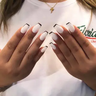 ネイル Nes.Nail所属・Miyagi Asamiのネイルデザイン