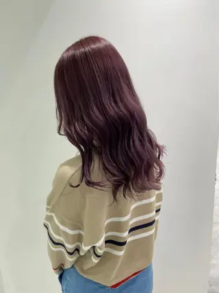 ロング 寒色＆ブリーチ特化 寒色MiOのヘアスタイル