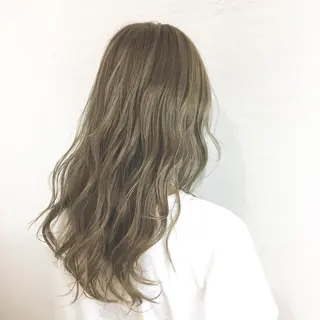 ロング ブリーチなしダブル/ レイヤーカット 小棹のヘアスタイル