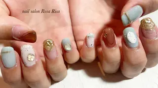 ミディアム ネイル ネイルスタジオ シェイクユアハンズのネイルデザイン