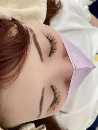 マツエク・マツパ ココラッシュ新宿西口所属・M. SHIORIのマツエク・マツパデザイン