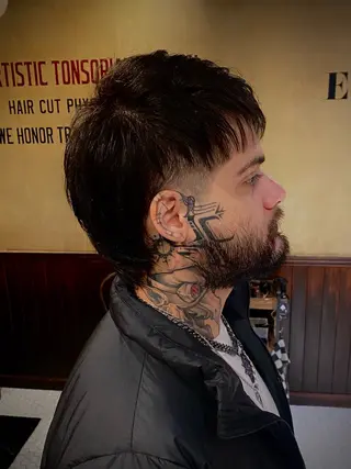 ミディアム メンズ EL BARBERO所属・El BARBEROのヘアスタイル