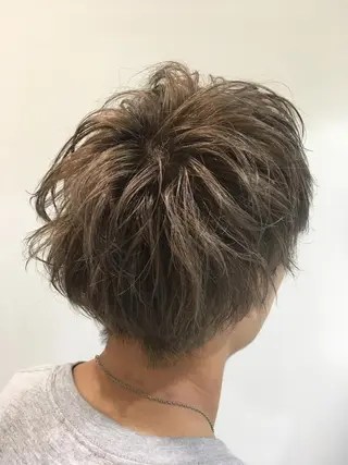 ショート カラー NYNY四條畷店 森　亮人のヘアスタイル