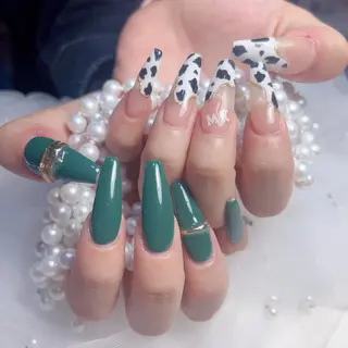 ネイル Maggie Nail🦩のネイルデザイン