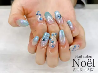 ネイル Nailsalon  &Noel所属・もも 🍑のネイルデザイン