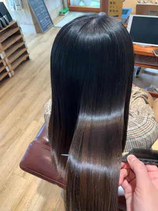 ミディアム I-CON所属・髪質改善/美髪のプ口 中島みきのヘアスタイル