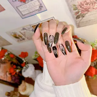 ネイル NOIROUGE所属・NOI ROUGEのネイルデザイン