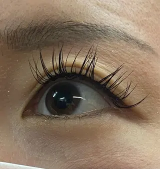 マツエク・マツパ ANELA福島店所属・ANELA福島店 SATOのマツエク・マツパデザイン