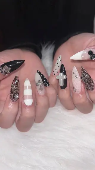 ネイル 名古屋ワンホンネイル 沙理亜のネイルデザイン