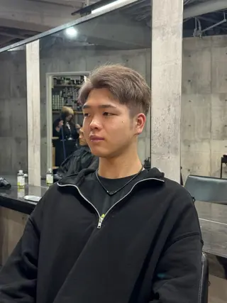 カラー メンズ 心斎橋ハイトーン特化 midori🍀のヘアスタイル