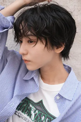 ショート ~ing所属・小川 麿右のヘアスタイル