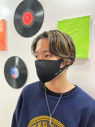 ミディアム カラー メンズ ハイトーン/レイヤー ハッシュカット/牧原のヘアスタイル