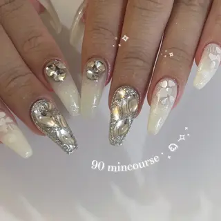 ネイル ViViA momokaのネイルデザイン