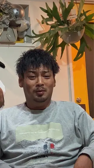 ショート パーマ HAIR BASE ZAWAWA所属・レイヤー/ブリーチ｜ 特殊パーマ/赤澤のヘアスタイル