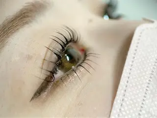 マツエク・マツパ 𝐑𝐔𝐌é𝐋 𝑇𝑜𝑚𝑜のマツエク・マツパデザイン