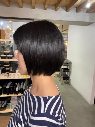 ショート 切りっぱなしボブ/ ブリーチカラー/大塚のヘアスタイル