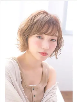 ショート パーマ Sola by  little所属・クボキ サヤのヘアスタイル