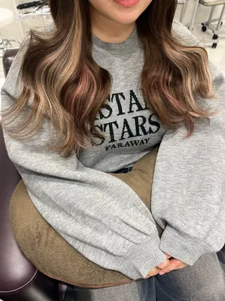 ロング りおな/エクステ /ミルクティーカラーのヘアスタイル