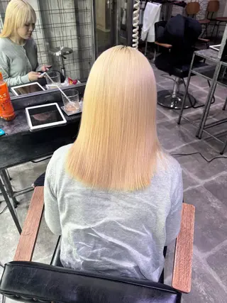 カラー AYANE 韓国ヘア /レイヤーカットのヘアスタイル