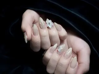 ネイル Rola kira nail salon所属・Rola kira 麗のネイルデザイン