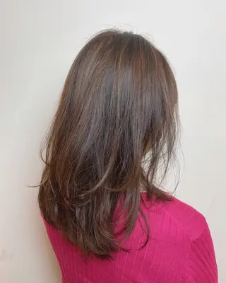 セミロング カラー Of　HAIR所属・外山 なつ美のヘアスタイル