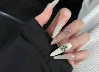 ネイル Merry Kingのネイルデザイン