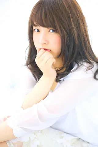 ミディアム セミロング Re:ta Hair 飯田淳平のヘアスタイル