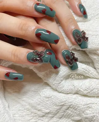 ネイル revia所属・ERI Nailistのネイルデザイン