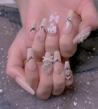 ネイル エムズ エムズのマツエク・マツパデザイン