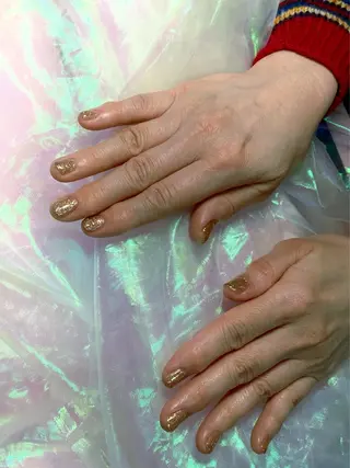 ネイル pink ladyサロン所属・べ にのネイルデザイン