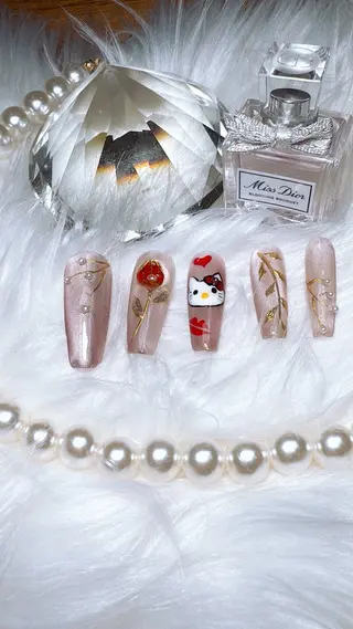 ネイル beauty park partage所属・藤 井のネイルデザイン