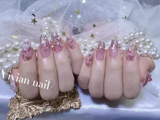 ネイル VIVIAN エイのネイルデザイン