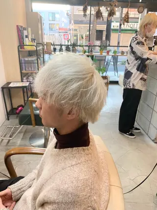 ショート カラー MIRUCO by KURAKU所属・⭐️ハイトーンカラー ⭐️メンズパーマ達成のヘアスタイル