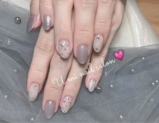 ネイル U·Mi nail salon所属・U·Mi 上野御徒町容のネイルデザイン