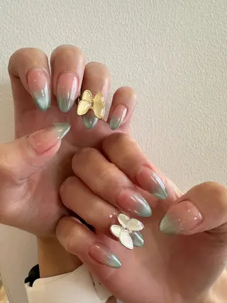 ネイル 佐藤 穂乃香のネイルデザイン