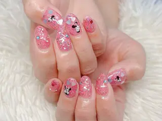 ネイル パッチリオメメ Lianaのネイルデザイン