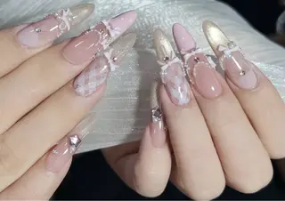 ネイル D-BEAUTY Nailsalonのネイルデザイン