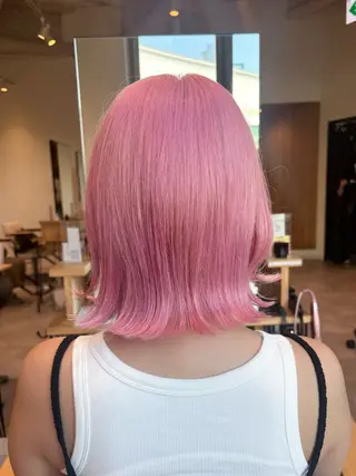 ミディアム カラー 肌に馴染むハイトーン /ミルクティーカラーのヘアスタイル