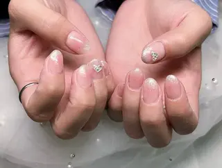 ネイル NiNa ビューティーサロン所属・Ni Naのネイルデザイン