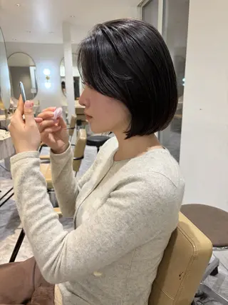 ミディアム ナチュラルなヘア /ヨシダトモキのヘアスタイル