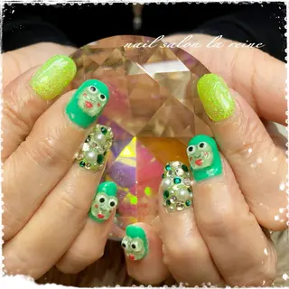 ネイル nail salon  la reine所属・nail salon la reineのネイルデザイン