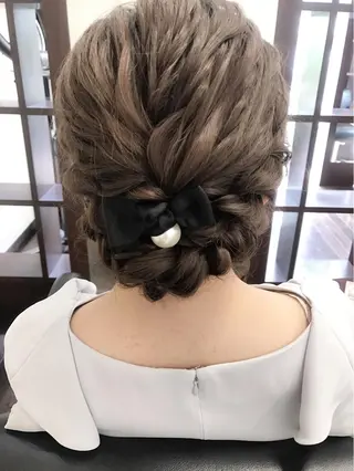 セミロング ヘアアレンジ 沢田 瞳のヘアスタイル