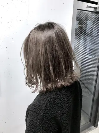 ショート カラー 新井 広樹のヘアスタイル