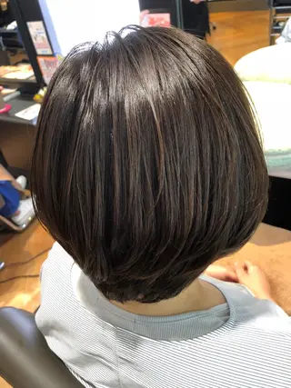 ショート カラー 奥田 千尋のヘアスタイル