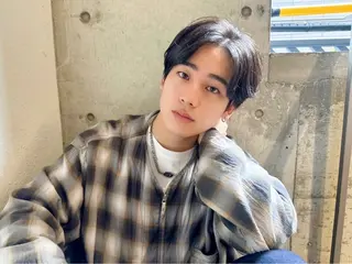 メンズ かわいい艶カラー🎀 ナカニシアチカのヘアスタイル