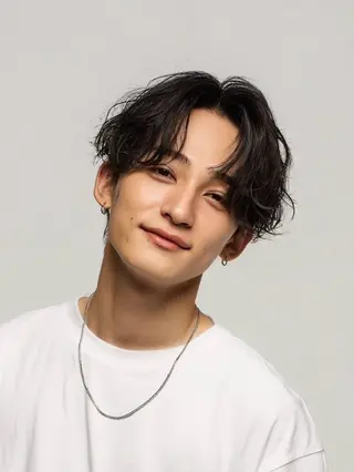 ショート パーマ メンズ 💎メンズパーマ特化 🥇癖毛活かしのプロのヘアスタイル